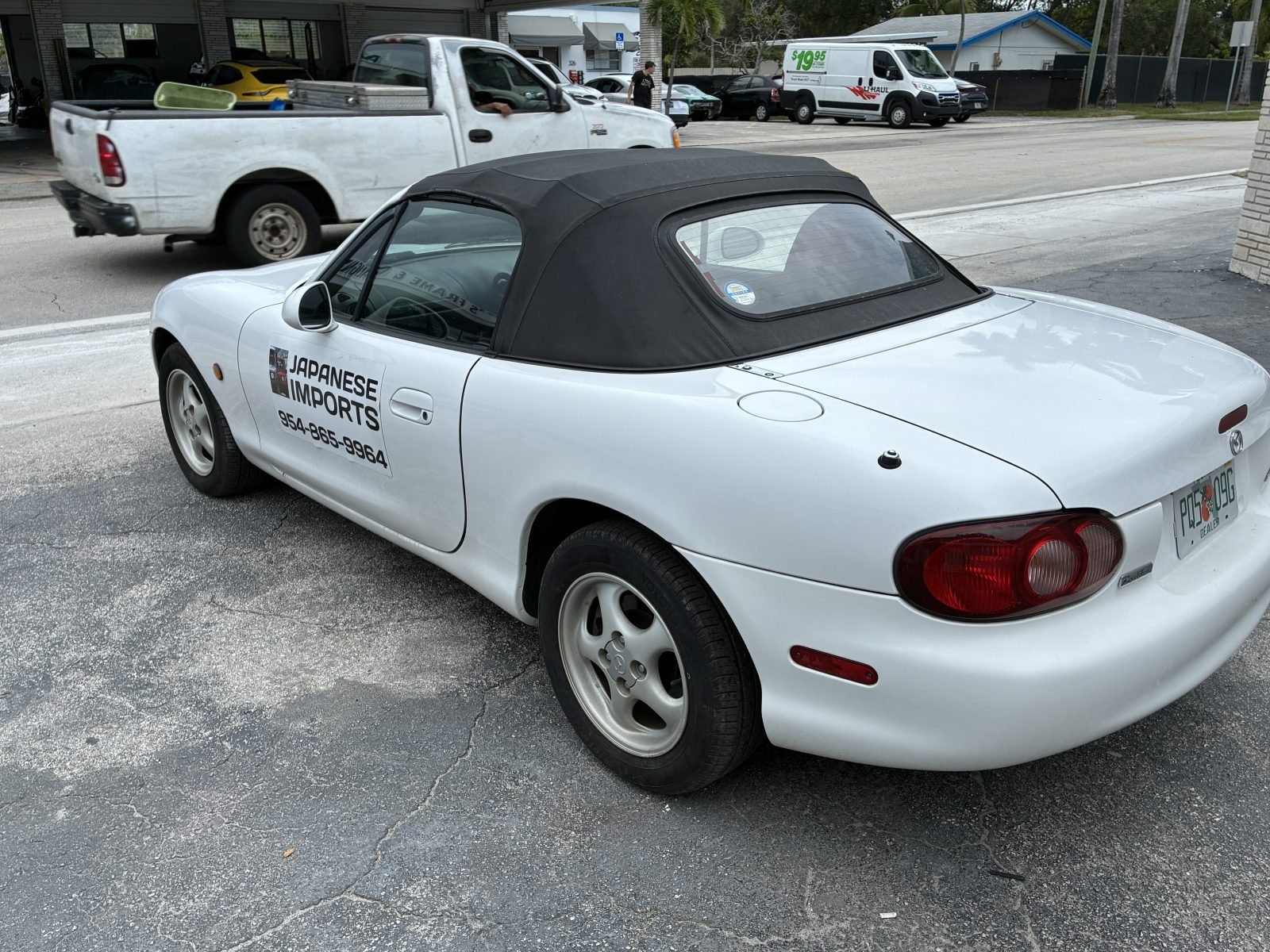 2001 Mazda Roadster — photo 4